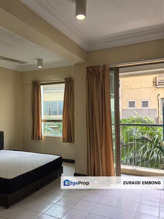FOR SALE / UNTUK DIJUAL Ritze Perdana 1, Condominium Damansara Perdana Selangor with BALCONY Near Ikea One Utama MRT Station Fully Furnished RENOVATED, Selangor, Damansara Perdana