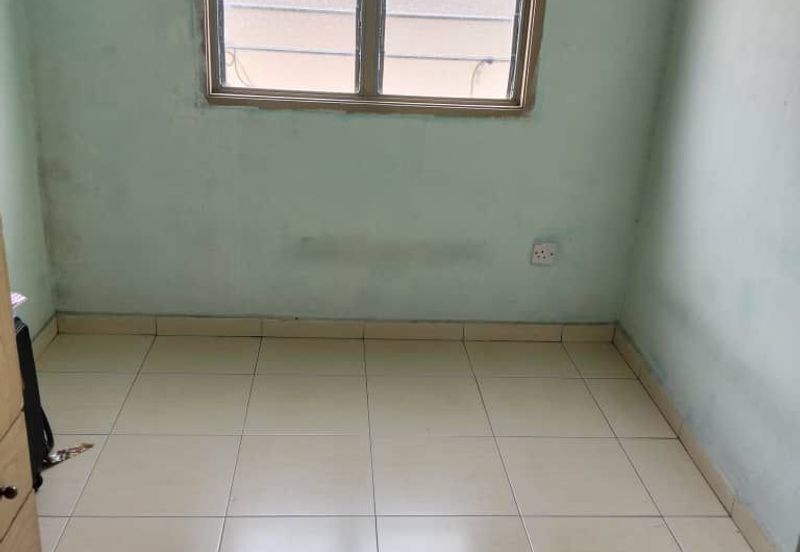 Pangsapuri Kos Rendah Desa Tasik