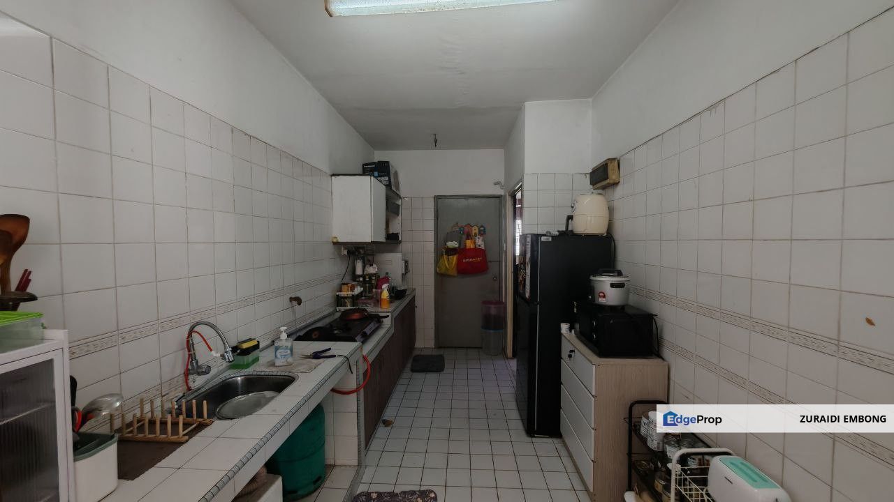 Pangsapuri Delima BLOK J Desa Pandan  Kuala Lumpur Near KLCC TRX 118 Tower, Kuala Lumpur, Desa Pandan