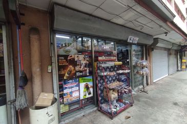 Bayu Tasik Condominium