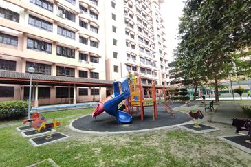 Bayu Tasik Condominium