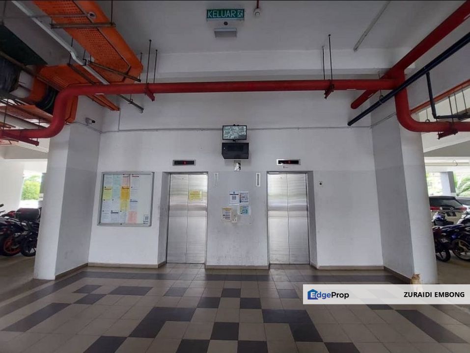 FOR SALE LAGUNA BIRU APARTMENT, RAWANG BERDEKATAN TASIK BIRU YANG NYAMAN, RUMAH CANTIK SELESA DAN RENOVATED , Selangor, Rawang