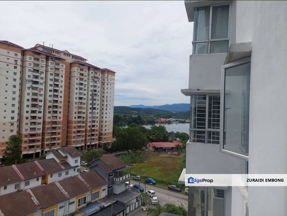 FOR SALE LAGUNA BIRU APARTMENT, RAWANG BERDEKATAN TASIK BIRU YANG NYAMAN, RUMAH CANTIK SELESA DAN RENOVATED , Selangor, Rawang