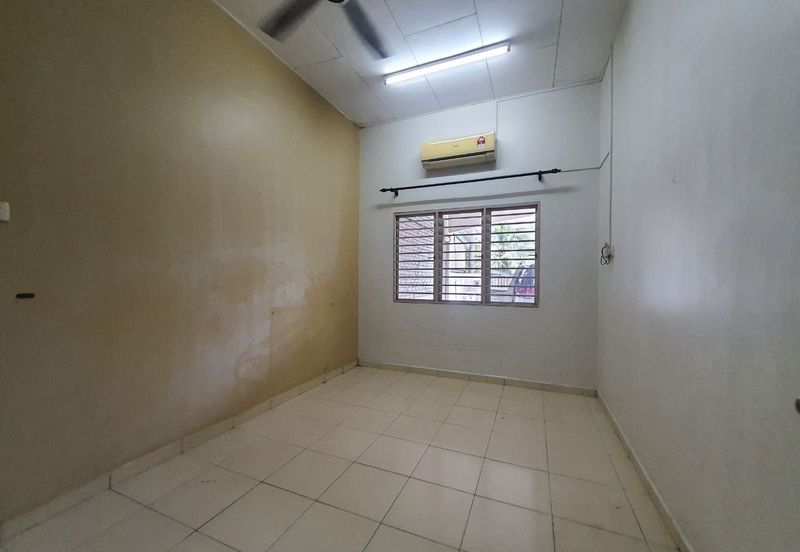 Taman Dato Hormat, Telok Panglima Garang