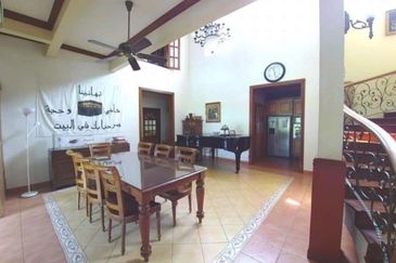 For Sale  2 Storey Bungalow (Corner) Bukit Jelutong Shah Alam