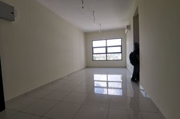 Aura Residence @ Precint 8