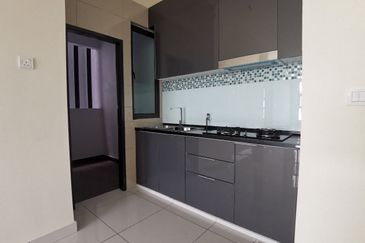 Aura Residence @ Precint 8