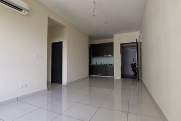 Aura Residence @ Precint 8