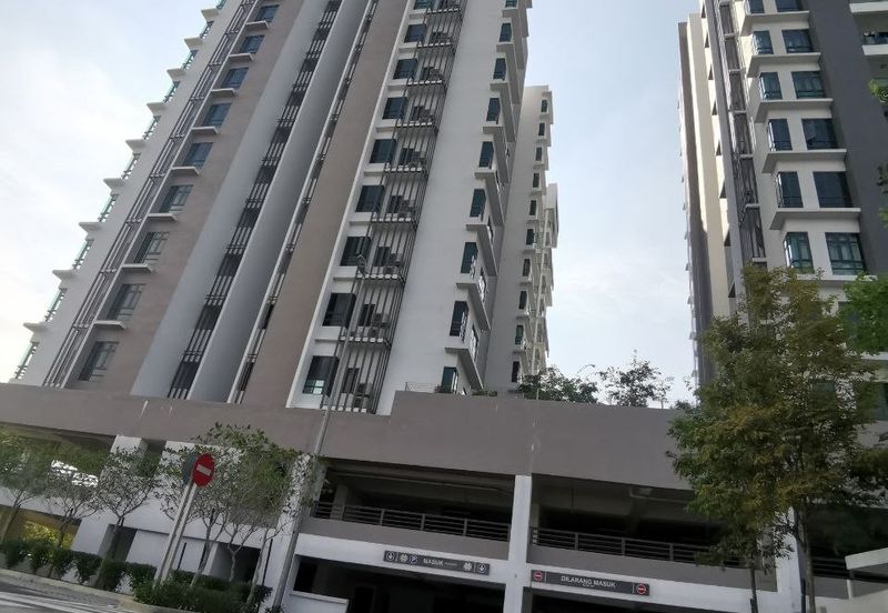 Aura Residence @ Precint 8