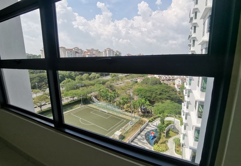 Aura Residence @ Precint 8