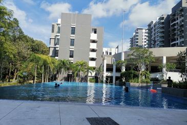 Aura Residence @ Precint 8