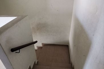 TAMAN SRI PINANG (LABU)