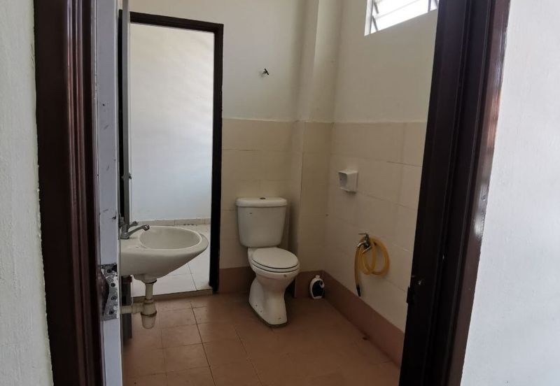 TAMAN SRI PINANG (LABU)