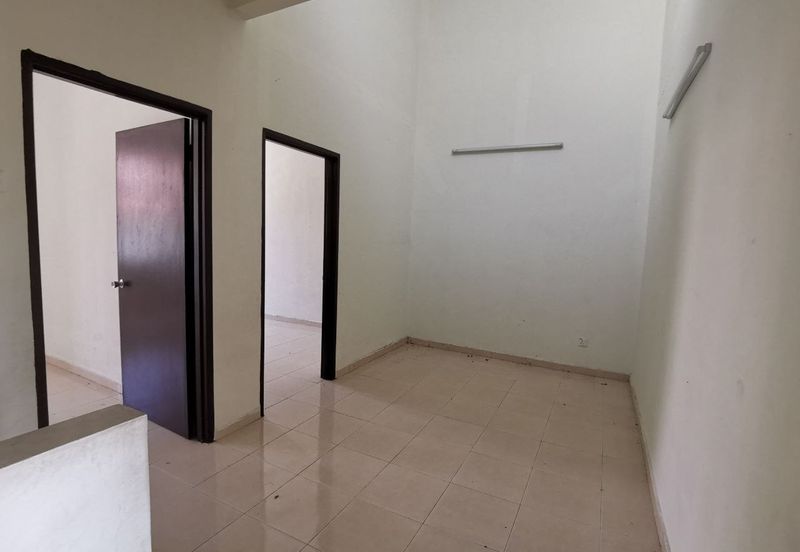 TAMAN SRI PINANG (LABU)