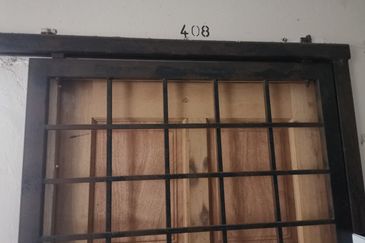 Flat PKNS, Seksyen 24