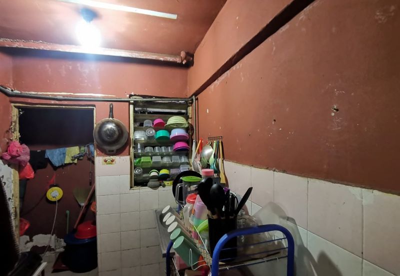 Flat PKNS, Seksyen 24