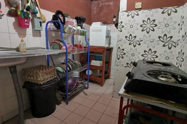 Flat PKNS, Seksyen 24