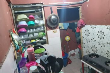 Flat PKNS, Seksyen 24