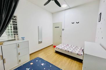 FOR SALE  Residensi Anggerik Wira Hulu Langat, Selangor. UNBLOCK VIEW & Fully Furnished Apartment