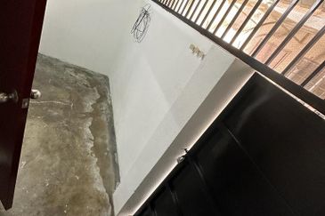 Jalan Bunga Cempaka 14