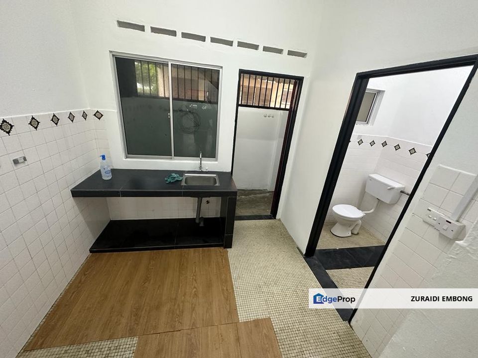 FOR SALE END LOT UNIT TAMAN BUNGA CEMPAKA (nearbyTaman Muda/Taman Kencana) RENOVATED, LOOK NEW JALAN BUNGA CEMPAKA 14 AMPANG KUALA LUMPUR, Selangor, Ampang