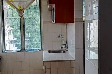 Seksyen 2 Wangsa Maju Flat Block A