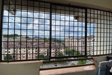 Sri Hijauan, Ukay Perdana