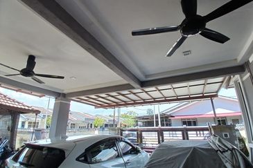 TAMAN ANGGERIK UTAMA