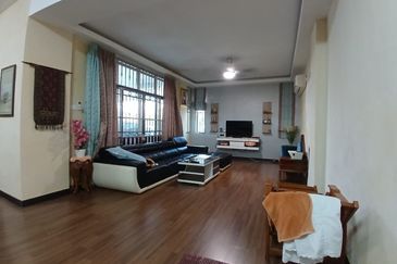 TAMAN ANGGERIK UTAMA