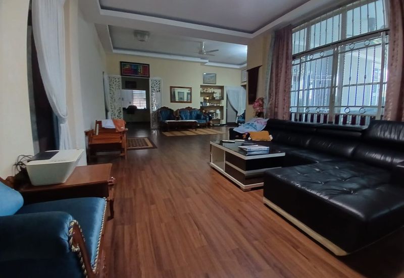 TAMAN ANGGERIK UTAMA