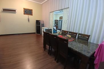 TAMAN ANGGERIK UTAMA