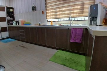 TAMAN ANGGERIK UTAMA