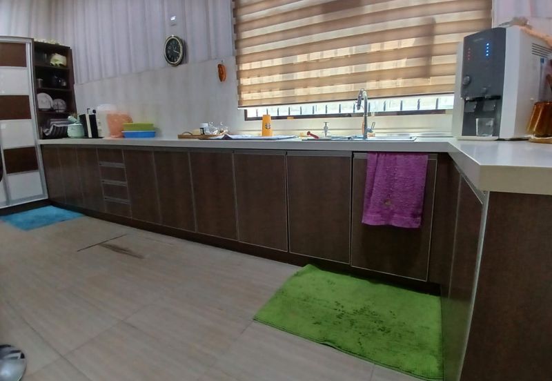 TAMAN ANGGERIK UTAMA