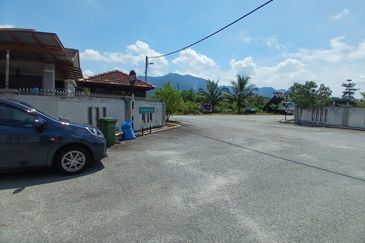 TAMAN ANGGERIK UTAMA