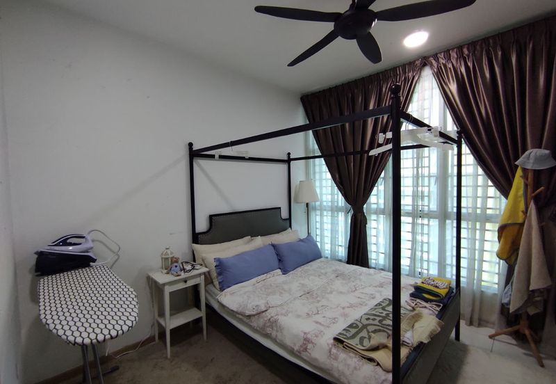 Vista Alam Serviced Apartment