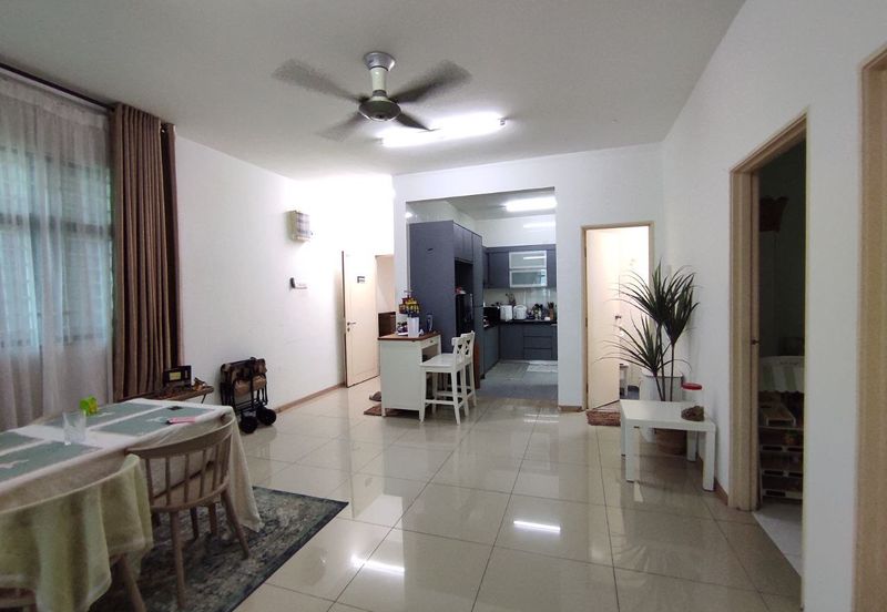 Vista Alam Serviced Apartment