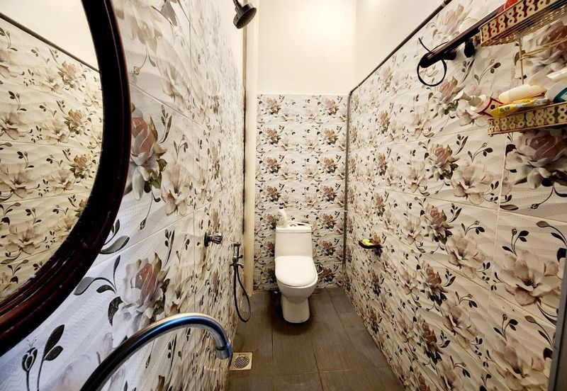 FOR SALE   Renovated Jalan Tanjung Agas  Jalan Kebun Seksyen 30  Single Storey House  Shah Alam.