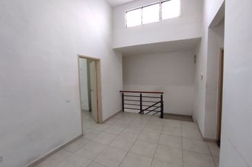 Taman Muzaffar Heights