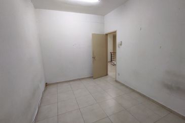 Taman Muzaffar Heights