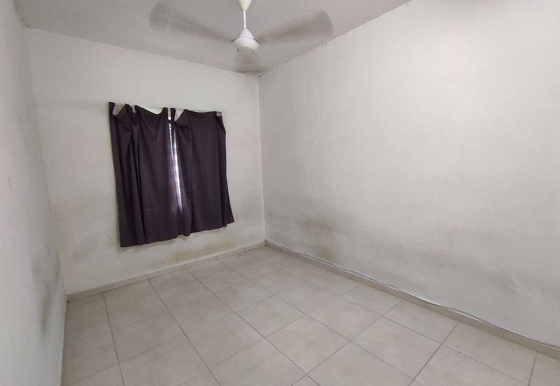 Taman Muzaffar Heights