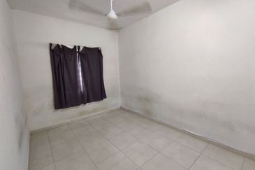 Taman Muzaffar Heights