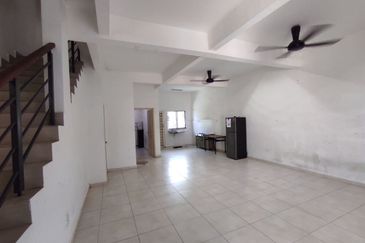 Taman Muzaffar Heights