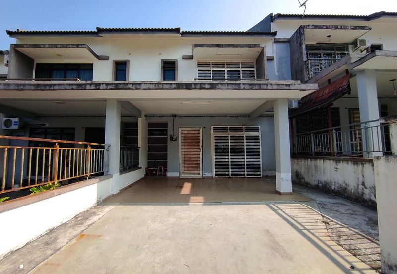 Taman Muzaffar Heights