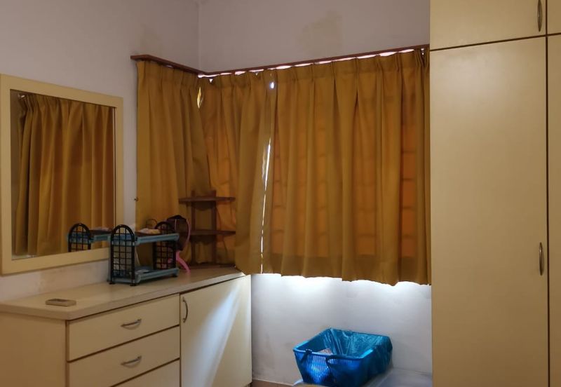 Perdana Exclusive Condominium