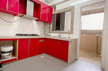 Tasik Heights Apartment