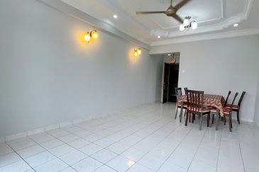 Tasik Heights Apartment