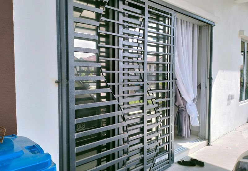 FOR SALE Taman Mawar 2, Jalan Lombong Perak 3, Kg Lombong, Seksyen 29 Kota Kemuning Shah Alam