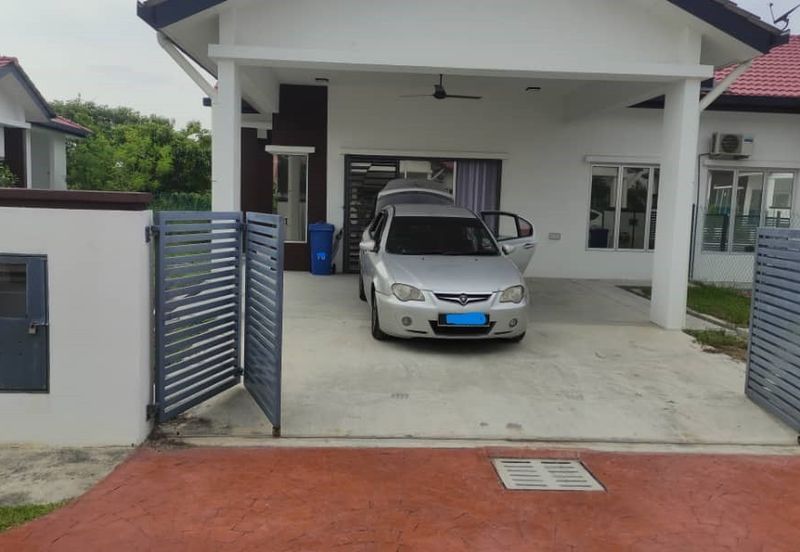 FOR SALE Taman Mawar 2, Jalan Lombong Perak 3, Kg Lombong, Seksyen 29 Kota Kemuning Shah Alam