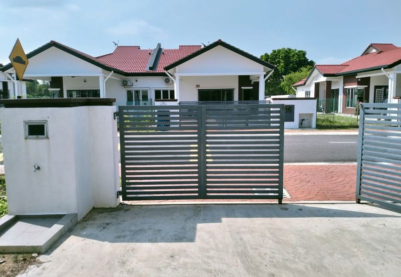 FOR SALE Taman Mawar 2, Jalan Lombong Perak 3, Kg Lombong, Seksyen 29 Kota Kemuning Shah Alam