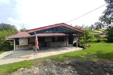 FOR SALE / UNTUK DIJUAL Tanah Lot (Land) Kampung Tengah Puchong Selangor